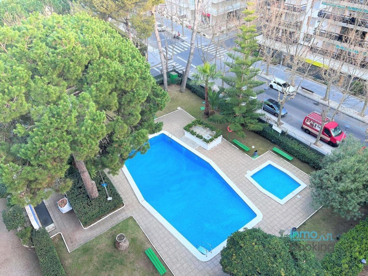 Sun Beach Gisamar サロウ エクステリア 写真